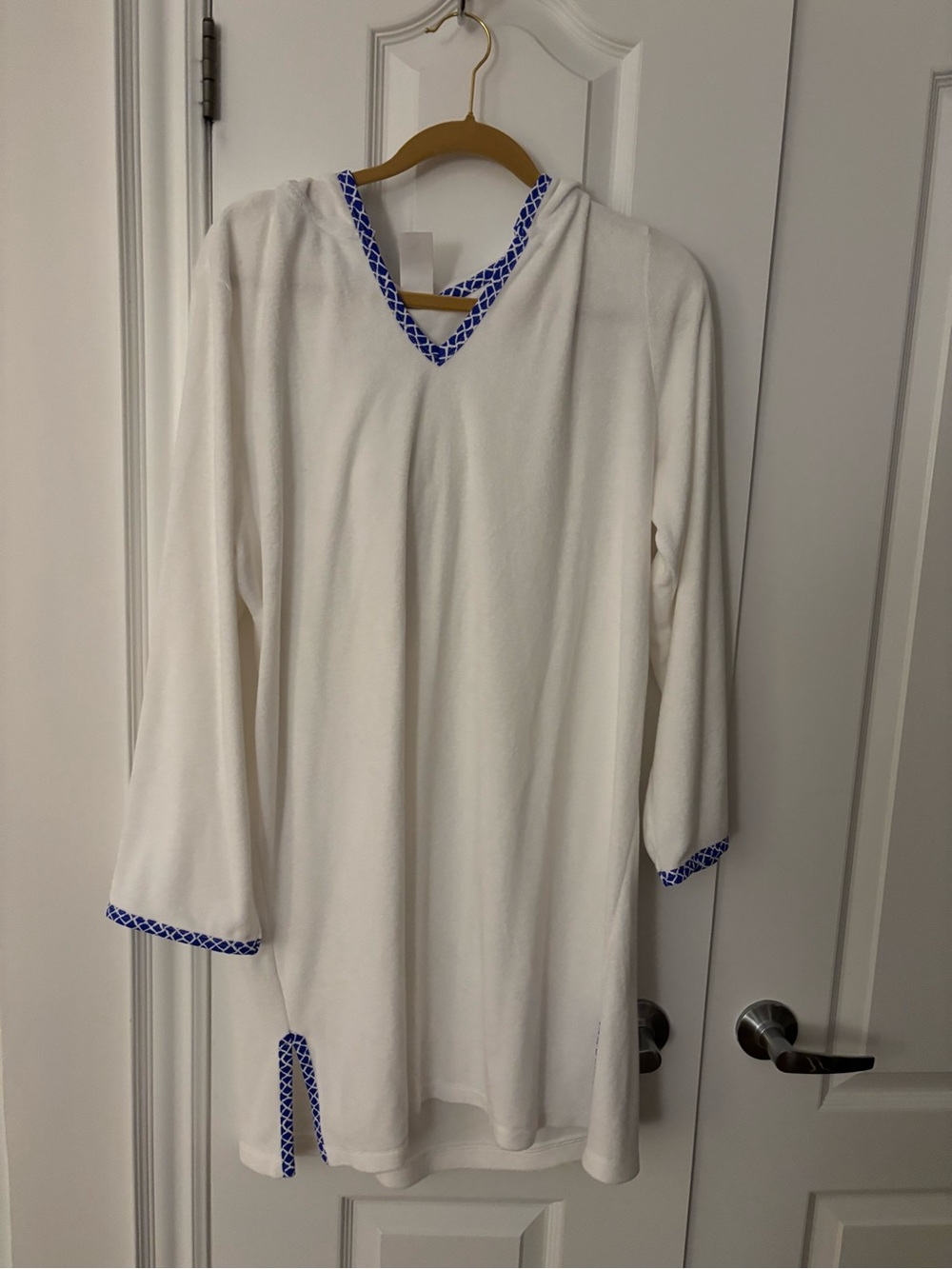 L.L. Bean White Swim Coverup with Blue Trim
